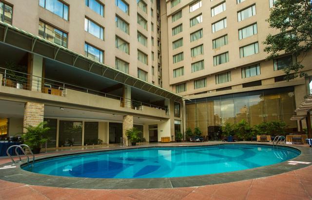 Hotels In Bangalore: Super Sophisticate Comforts And A Friendly